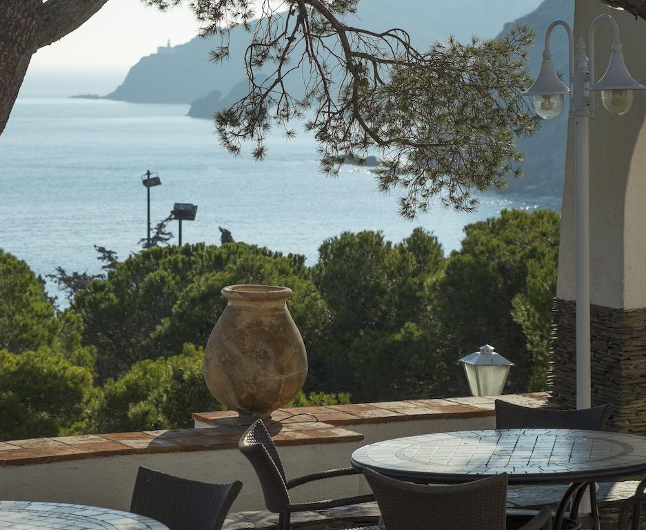 Hotel Rocamar Cadaques Exterior photo